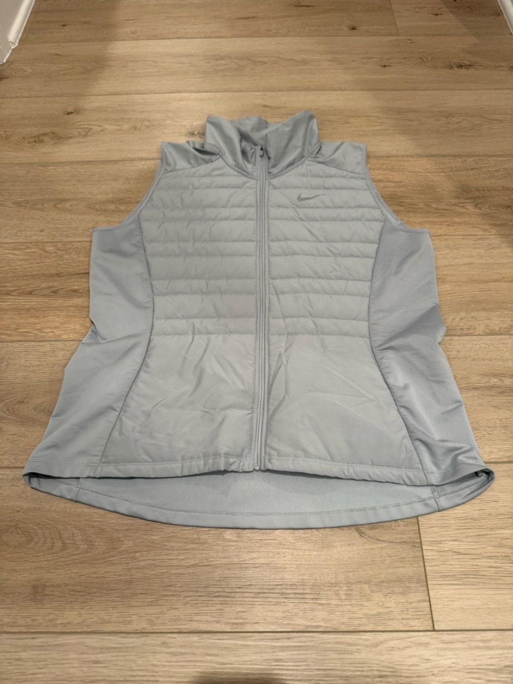 Nike Running Vest Womens 1X Gray Body Warmer Zip Thermasoft
